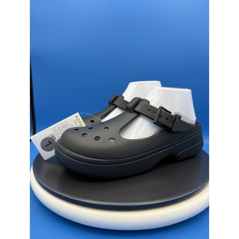 Crocs Classic Mary Jane Clog Womens Size 7 Shoes Black Buckle Comfort Sandals